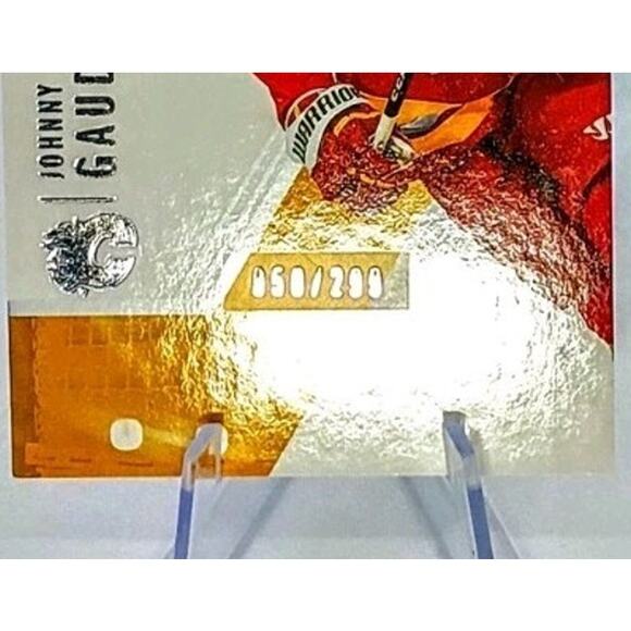 Johnny Gaudreau #14 Upper Deck 2021-22 SP 50/299 - Picture 3 of 8